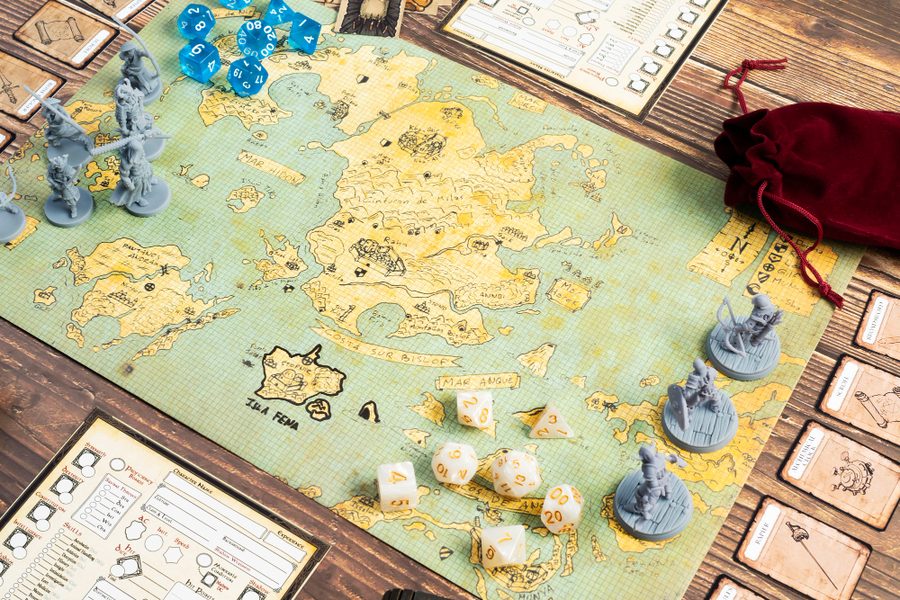 Fortgeschrittene Wingspan-Strategien – Spielkarten ausgelegt